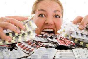 spinned crazy excessive amount overdose tablets pills addiction to B2HAY2 300x201 - Dor de Dente